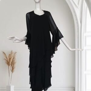 Francesca's Collections Black Ruffled Long Sleeve Cocktail Dress